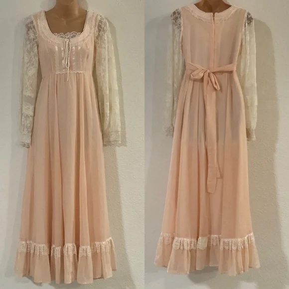 RARE Vintage Gunne Sax Full Skirt Boho Long Lace Up Corset Ruffled Maxi Dress - Picture 2 of 14